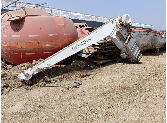 Single Arm Rescue Boat Davit and Crane