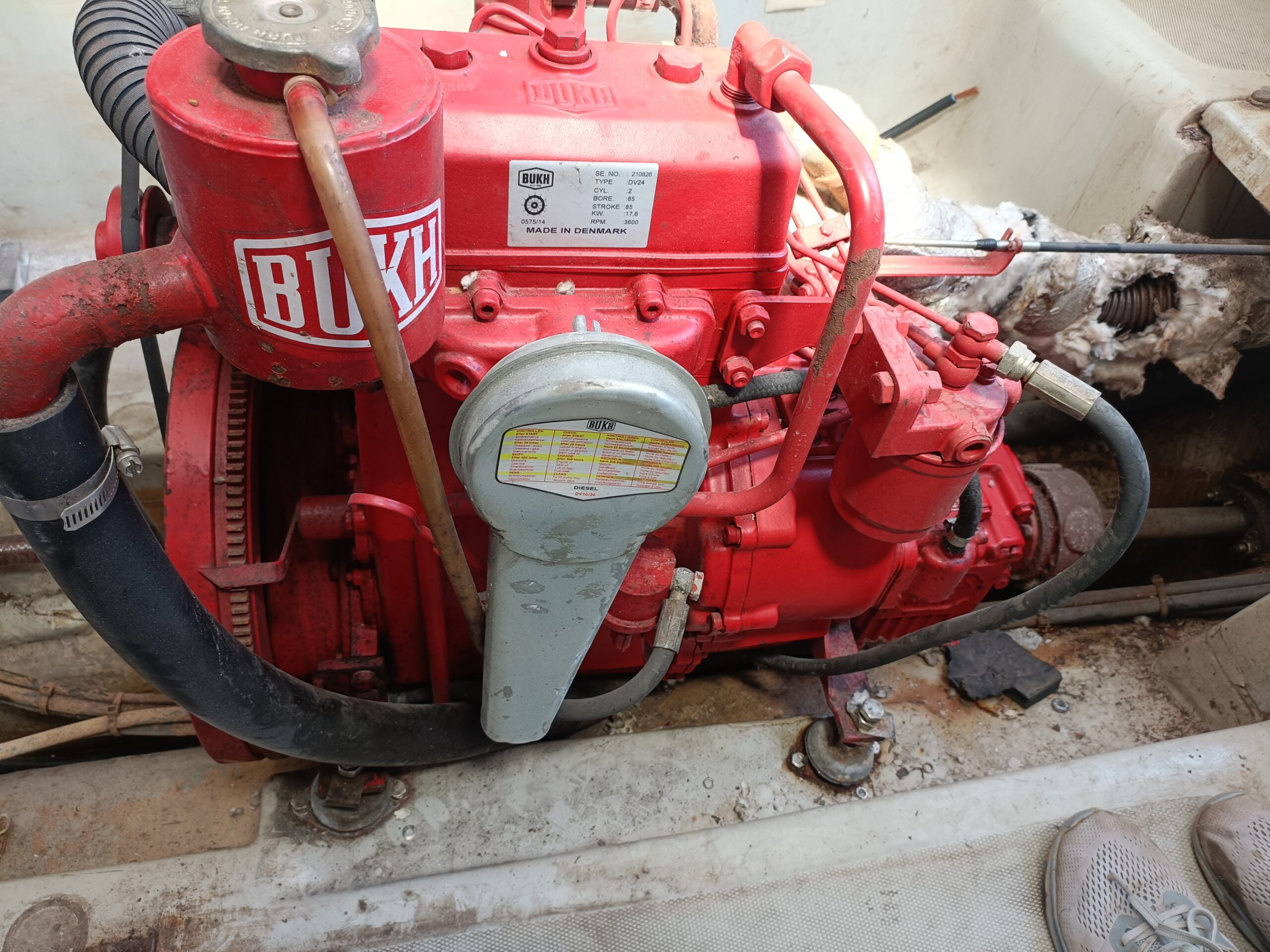 BUKH MARINE ENGINE DV 24 RME